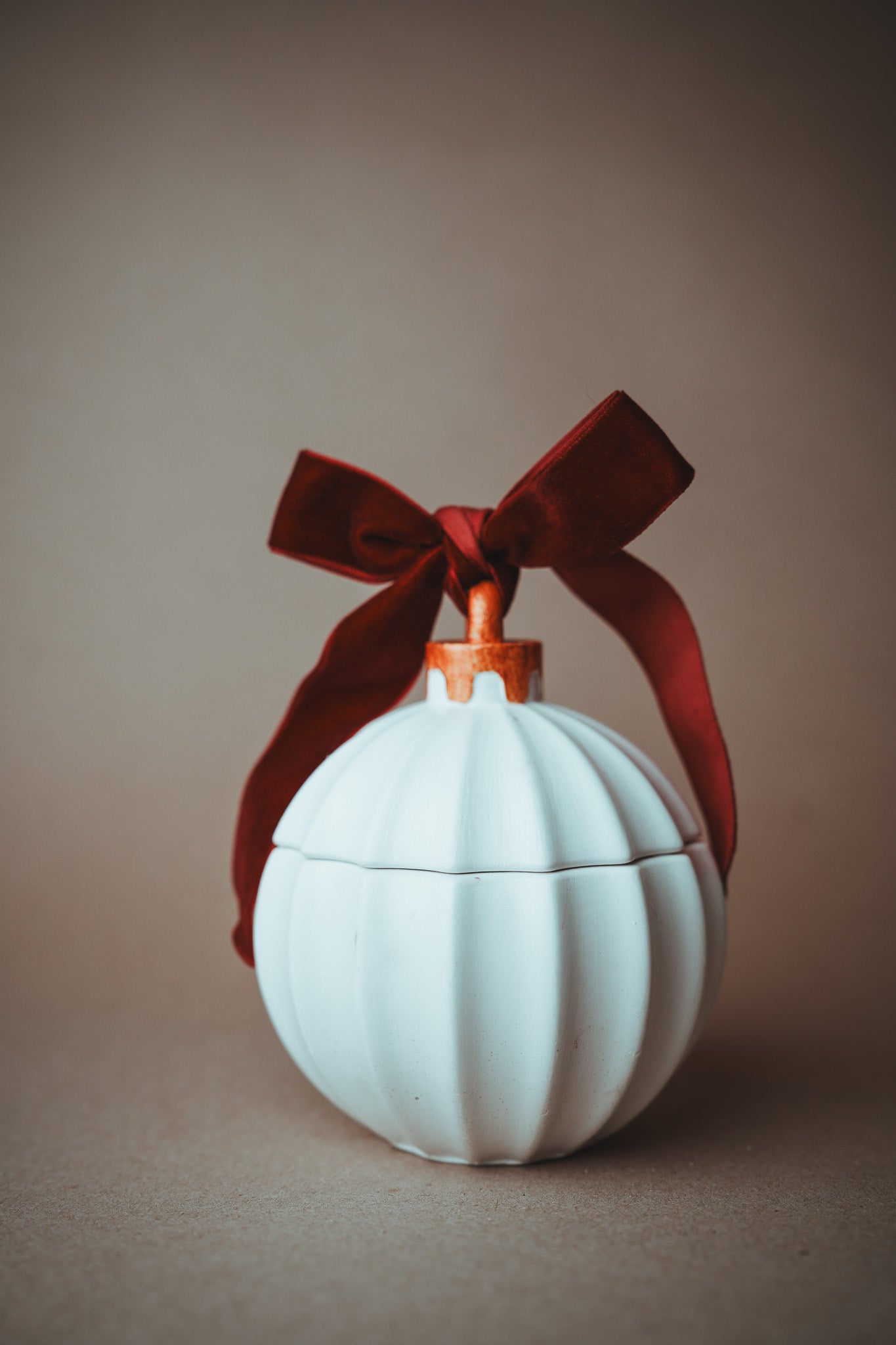 Ģipša bumba (plaši rievota)