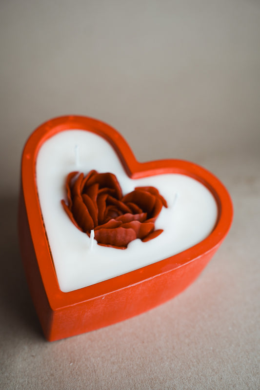 Plaukstošā sirds | sojas vaska svece