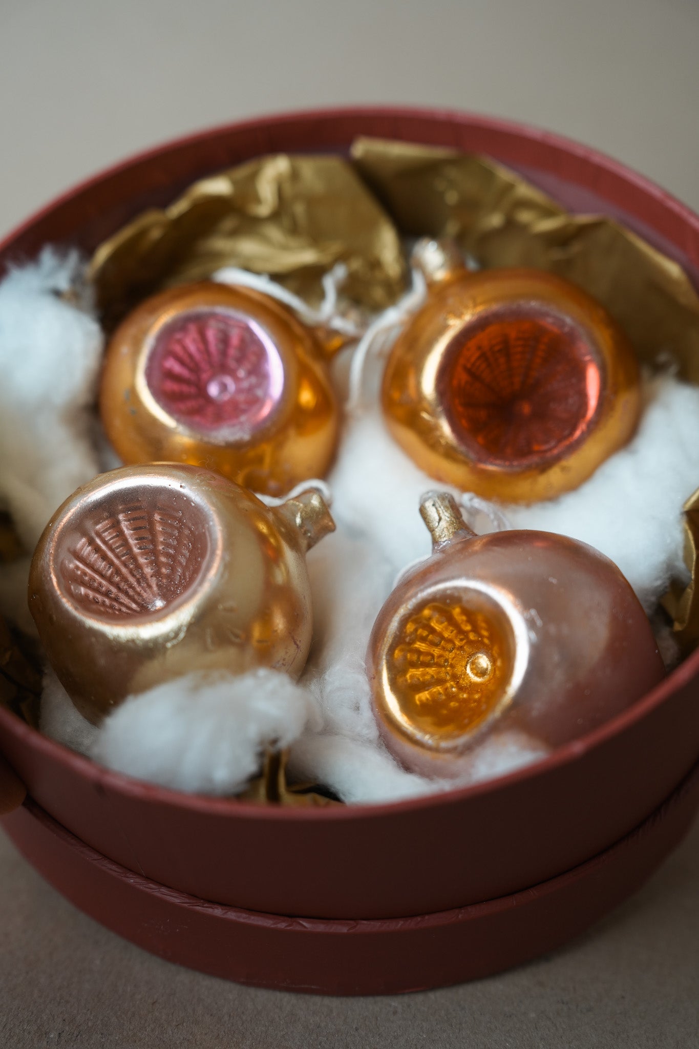 Sveces kā eglīšu mantiņas